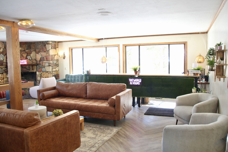 Public Area 3, Sierra Blue Hotel & Swim Club, San Bernardino
