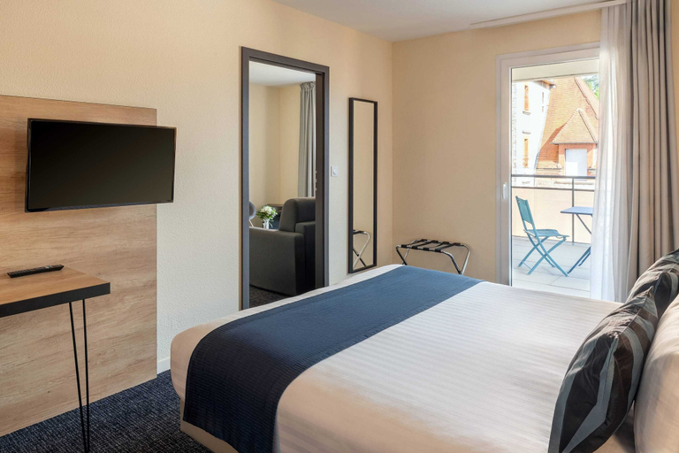 Bedroom 5, Best Western Hotel Fontaine Argent, Doubs