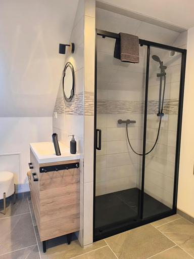 Bathroom 2, Gite Bonheur et Charme Spa-Sauna, Bas-Rhin