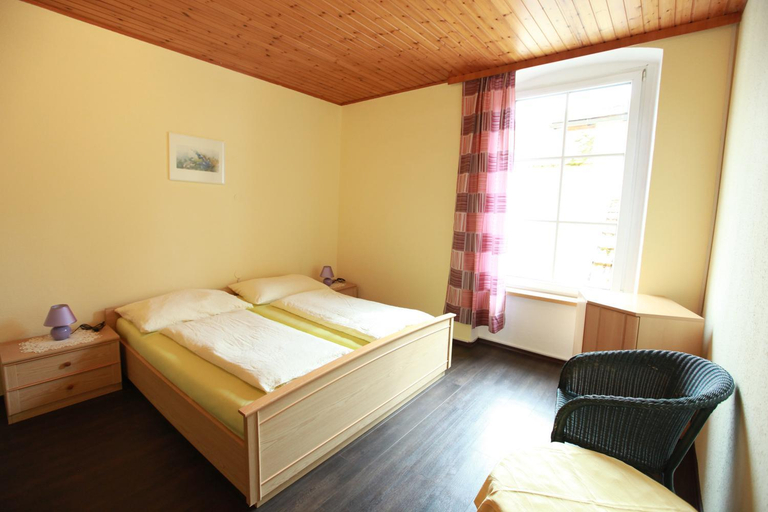 Others 4, Pension Stadt Grein, Amstetten