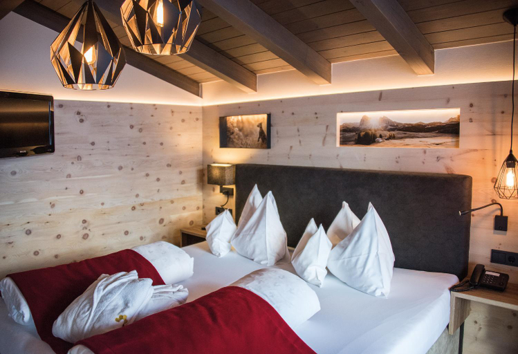 Bedroom 3, Hotel Goldknopf, Bolzano