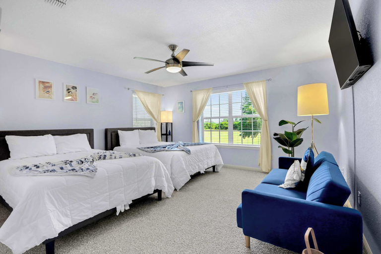 Bedroom, Amazing Lakefront Escape - A Stunner For Sleeps 14, Guadalupe
