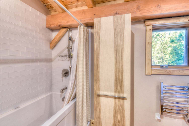 Bathroom 3, Shining Shire - Sauna, Steam Shower, Very Cool!, El Dorado