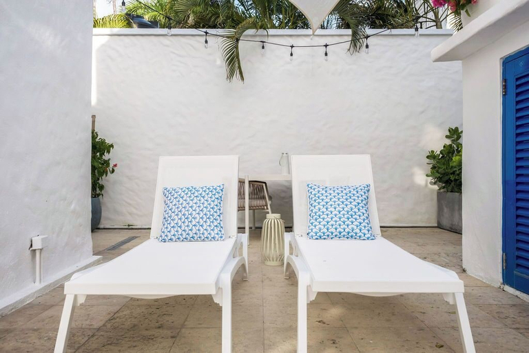 Others 5, Ocean Park 1BD-1BA-Pool Walktobeach -IV