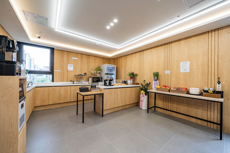 Food & Drinks 5, Mokpo Brown Dot Hotel Namak Branch, Muan