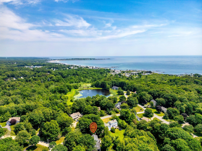 Others 3, Maine Adventure 3BR Oasis Awaits!, York