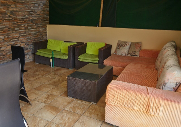 Others 5, Nairobi Inn, Mavoko