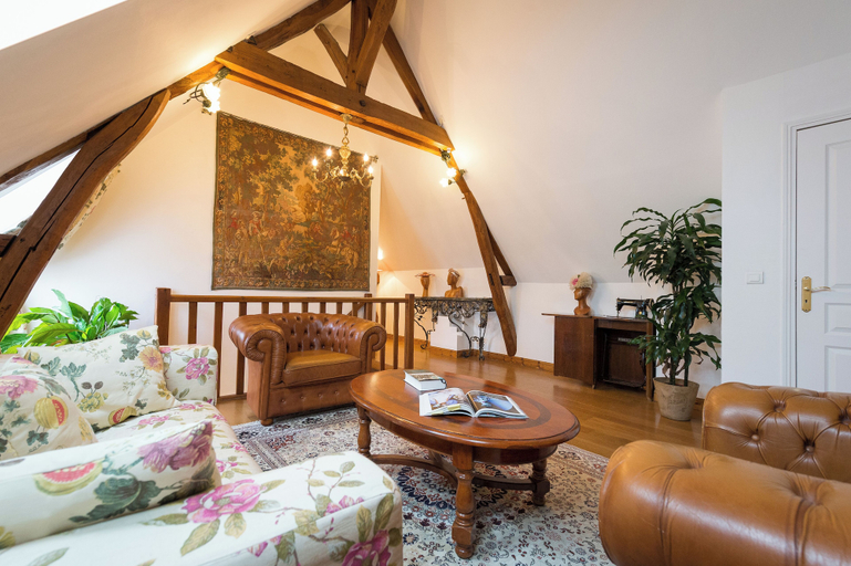 Interior detail, Aux Charmes de Maintenon - Adults Only, Eure-et-Loir