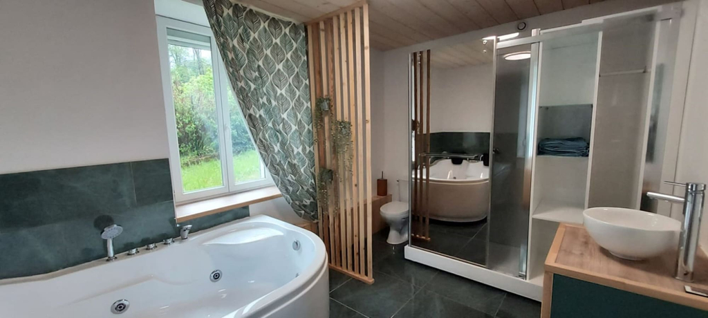 Room 3, Les Bulles Studio Baln o, Vosges