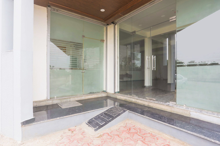 Others 5, Fabhotel Lake Vista, Indore