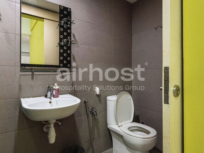 Bathroom 3, Avenue D'Vogue by Airhost, Petaling Jaya