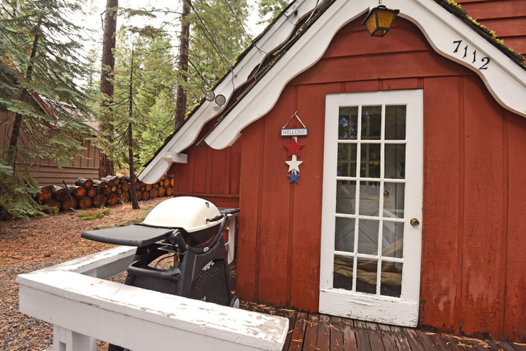 Exterior & Views 2, Woodland Chalet 2 mi From Beach Access!, El Dorado