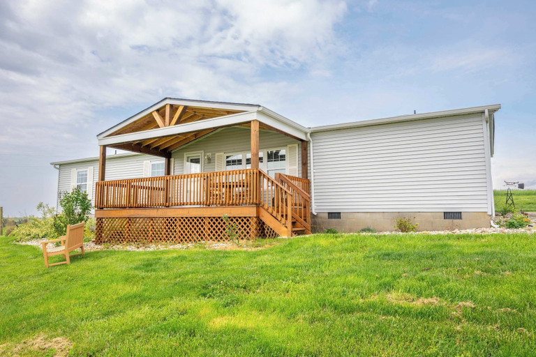 Exterior & Views 2, Stillwater Hollow - For 8!, Grant