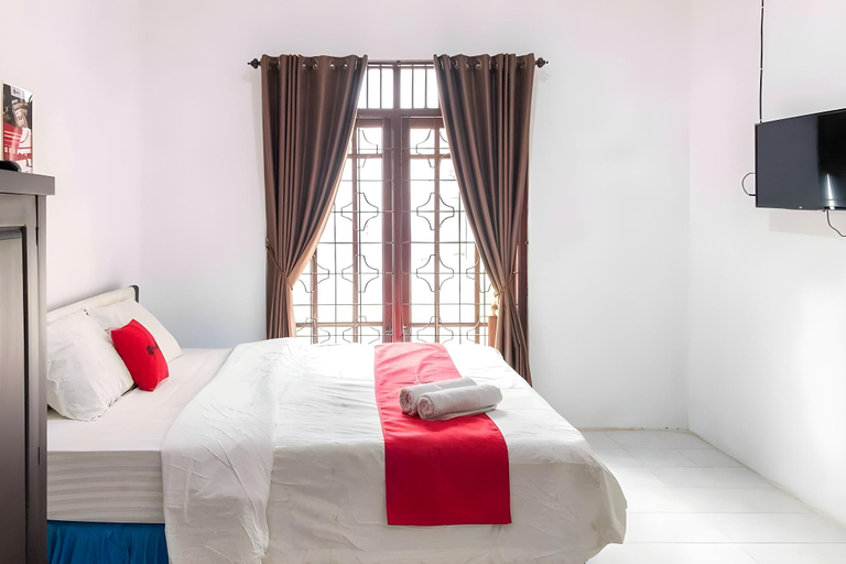 Bedroom 18