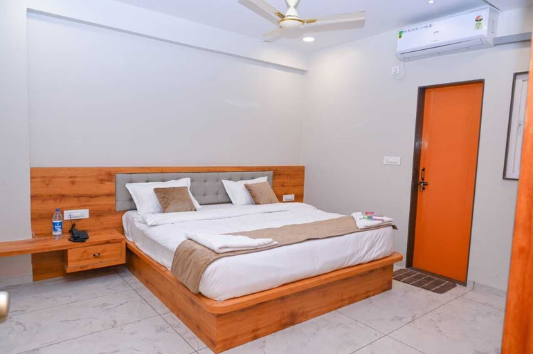Room 3, Shivprakash Executive, Osmanabad