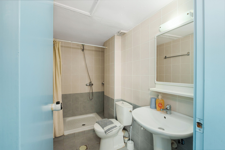 Bathroom 5, Sunrise Hotel & Apartments, Crete