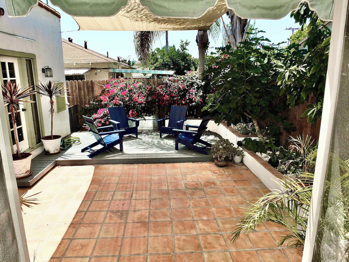 Others 5, Long Beach Breeze Dreamy 2 BDR, Los Angeles