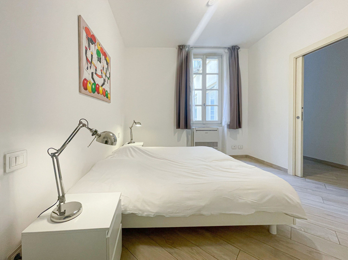 Room 4, 312 - Tony Allard 2D, Alpes-Maritimes