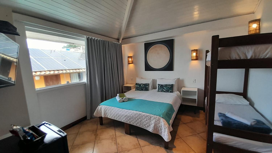 Bedroom 2, Bamboo Buzios Hostel, Armação dos Búzios