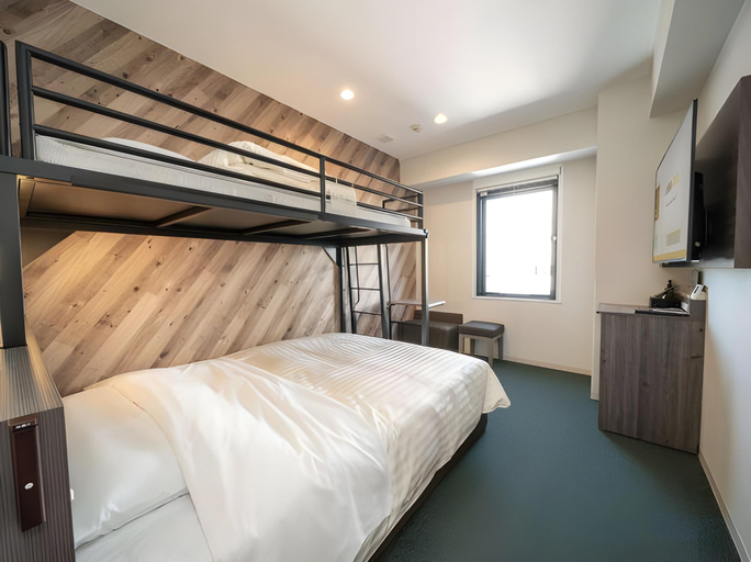 Bedroom 2, Super Hotel Kumamoto Ekimae Natural Hot Springs, Kumamoto