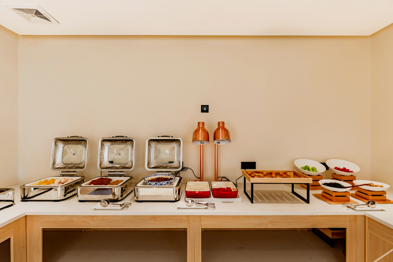 Food & Drinks 5, Duotu Cloud Hotel (Fengcheng Huijin International City), Yichun