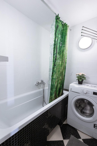Bathroom 3, ClickTheFlat Wilson Square Apart Rooms, Warsaw