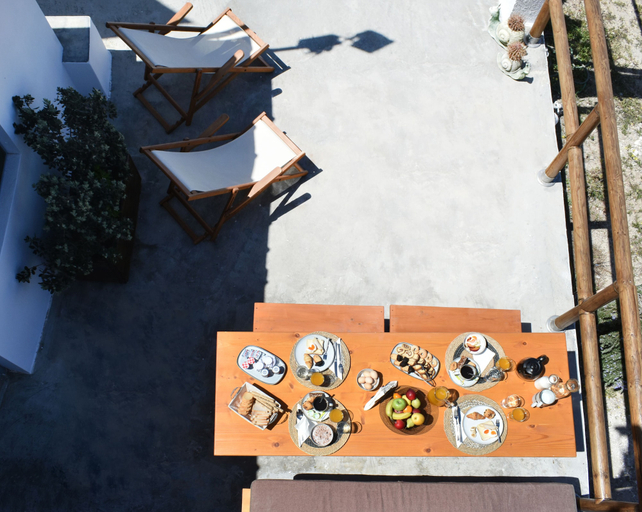 Others 4, Nino's Country House, South Aegean
