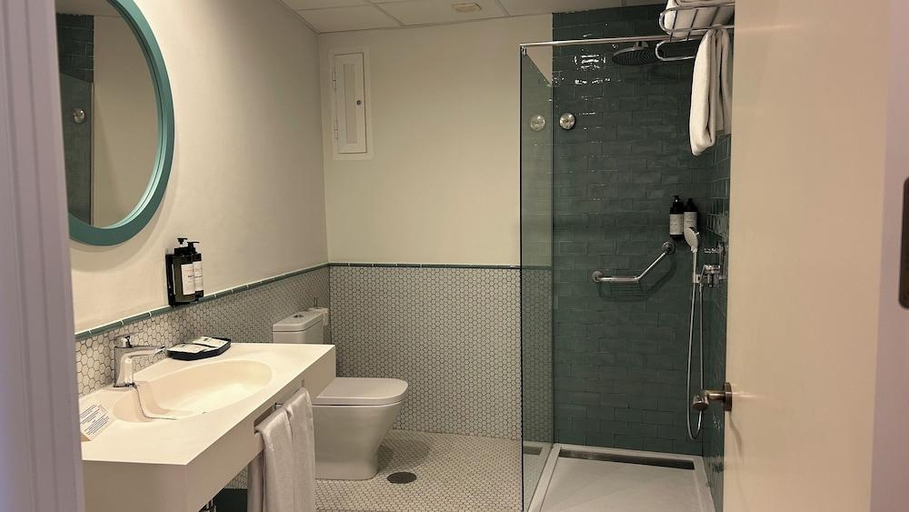 Bathroom 5, Hotel Fénix Torremolinos Adults Only Recommended, Málaga