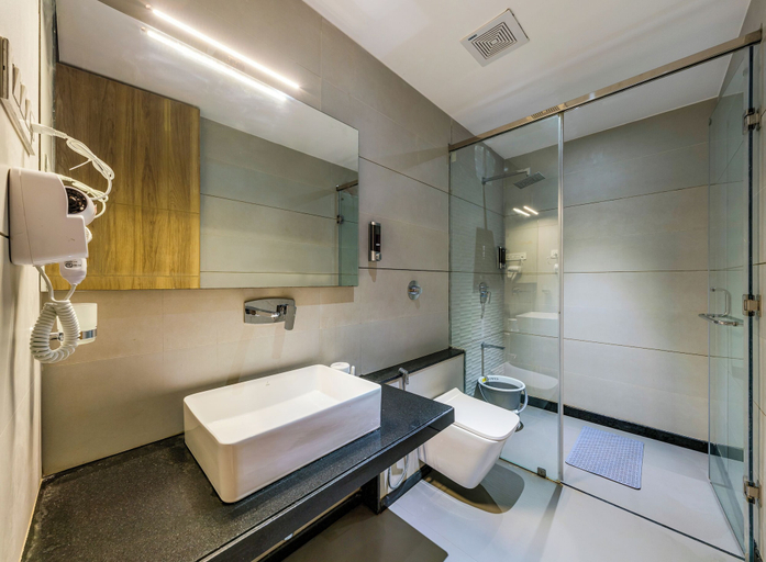 Bathroom 5, Silverbill Resorts, Uttara Kannada