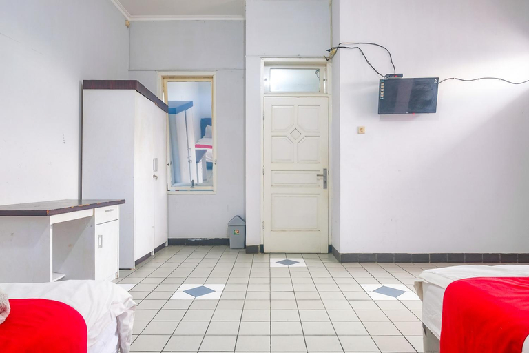Bedroom 6