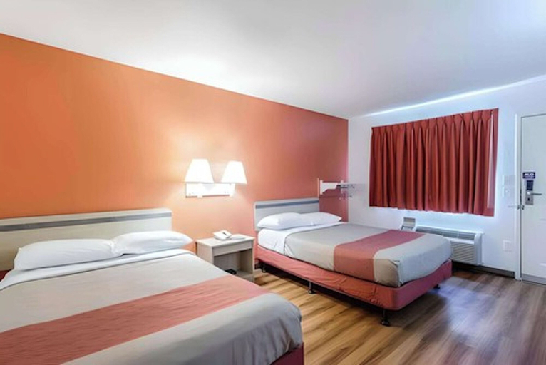 Bedroom 3, Motel 6 Modesto CA, Stanislaus