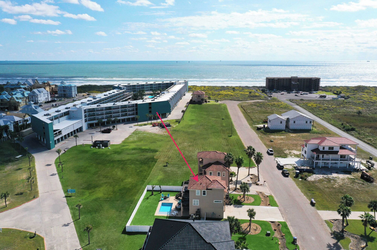 Others 2, Boots & Beaches Avantstay Golf Cart Access, Brd Walk, Nueces