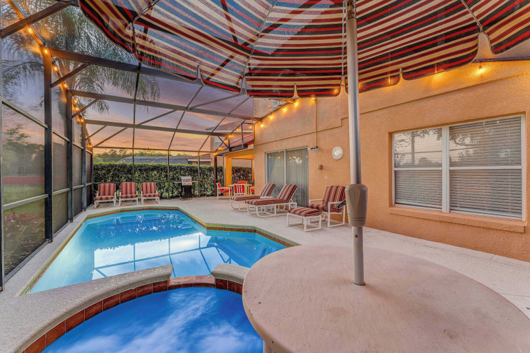 Sport & Beauty 4, Mickeys Retreat at Solana Private Pool!, Polk