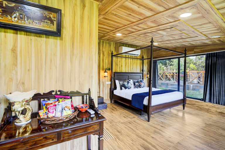 Bedroom 4, Alaya Stays Fortezza | Pet-friendly 6-BHK Farmhouse With Private Pool, Gurgaon