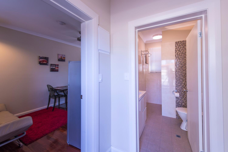 Bedroom 2, The Rec Hotel, Northam