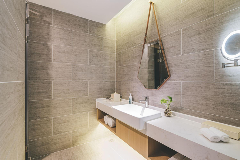 Bathroom 4, Atour Hotel Suzhou Industrial Park, Suzhou