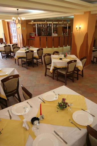 Food & Drinks 4, Hotel Amadeo, Iasi