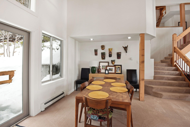 Others 5, Incline Village Manor Near Beach & More!, Washoe
