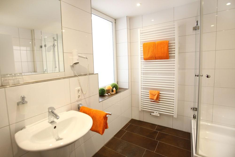 Bathroom 3, Schmidt am Markt, Emsland