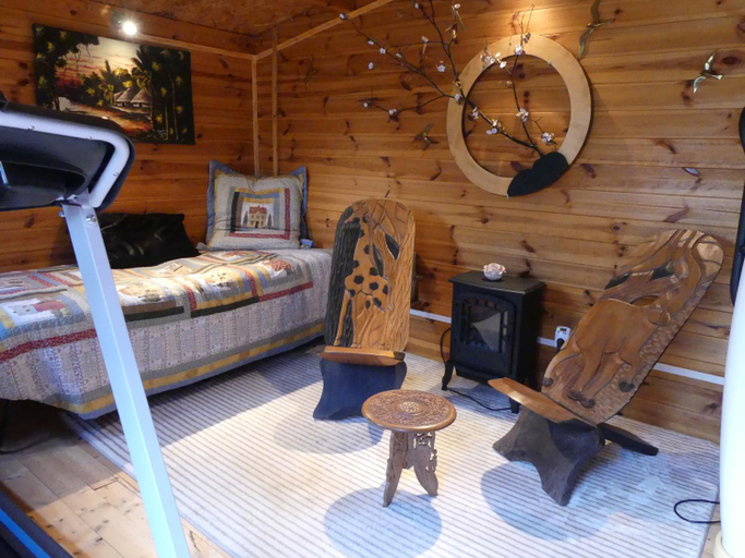Bedroom 2, Au Cabanon Chez Nath - chbre d'hotes, Var