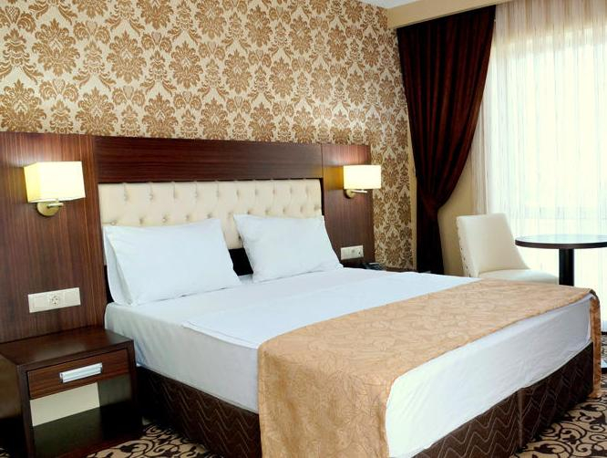 Bedroom 2, Taşköprü Hotel, Yüreğir