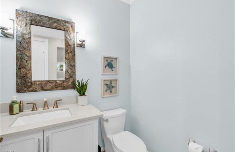 Room 2, Sunset Breeze in Fort Myers Beach, Lee