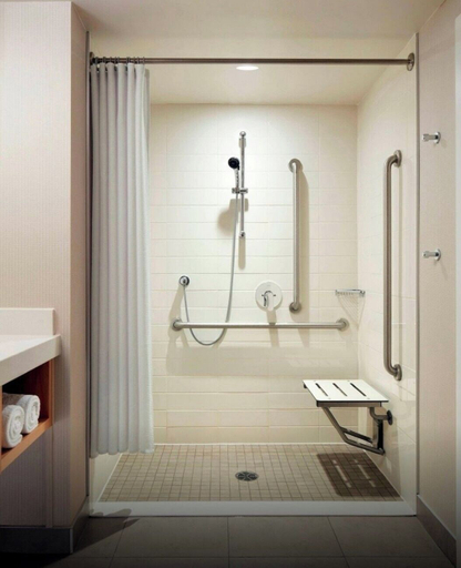 Bathroom 4, Days Inn by Wyndham Camden AR, Ouachita