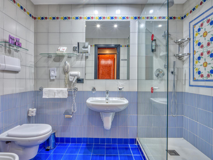 Bathroom 5, Hotel Olimpo le Terrazze, Messina