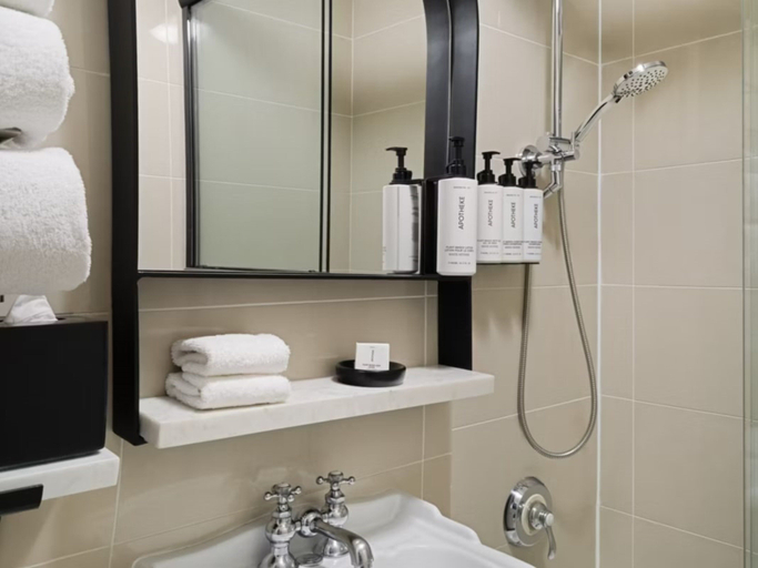 Bathroom 4, Voco Astoria, by IHG, New York