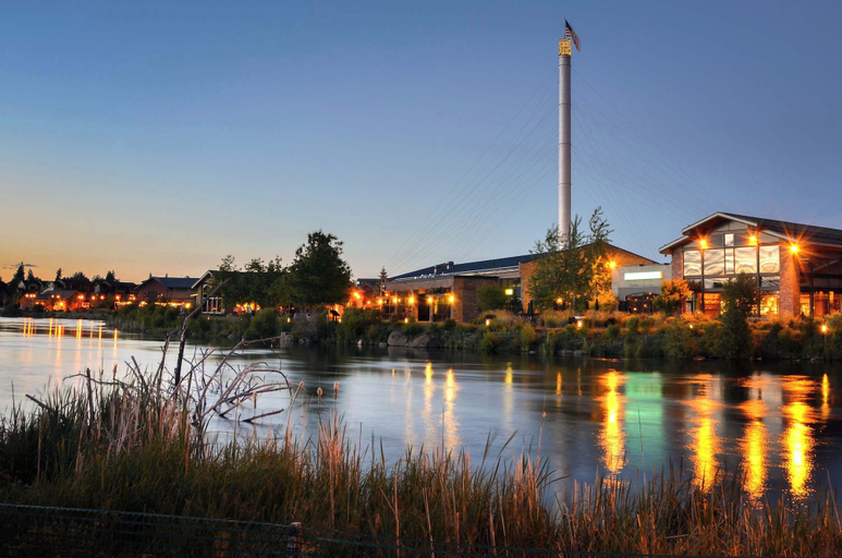 Exterior & Views 2, The Old Mill Retreat Sleeps 6!, Deschutes