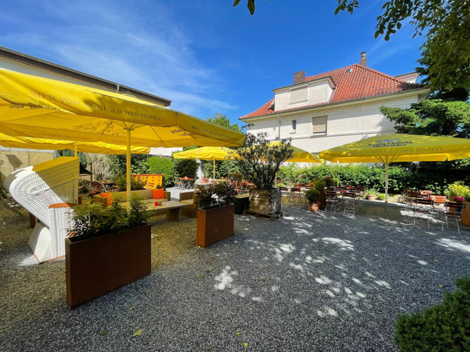 Exterior & Views 1, Hotel Pfennigskrug, Herford