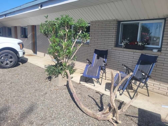 Exterior & Views 2, Lakeside Village Park Motel, Chatham-Kent