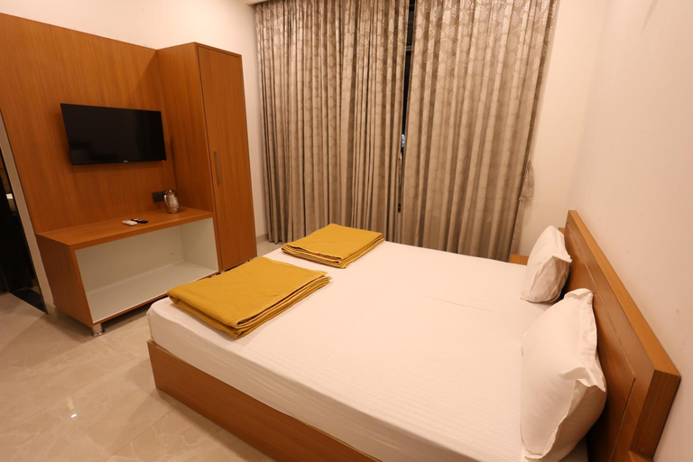 Bedroom 2, Hotel The Tri Arrow, Sikar