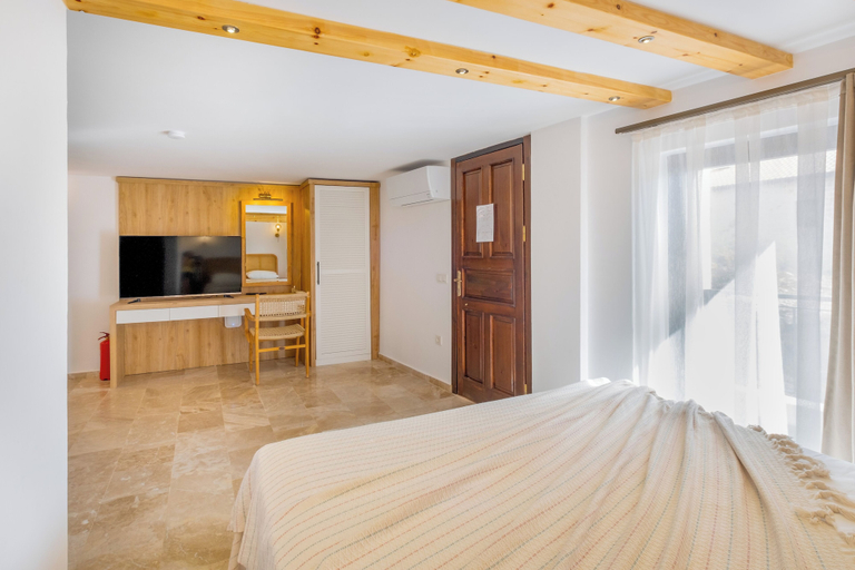 Others 5, Studio Patara, Kaş